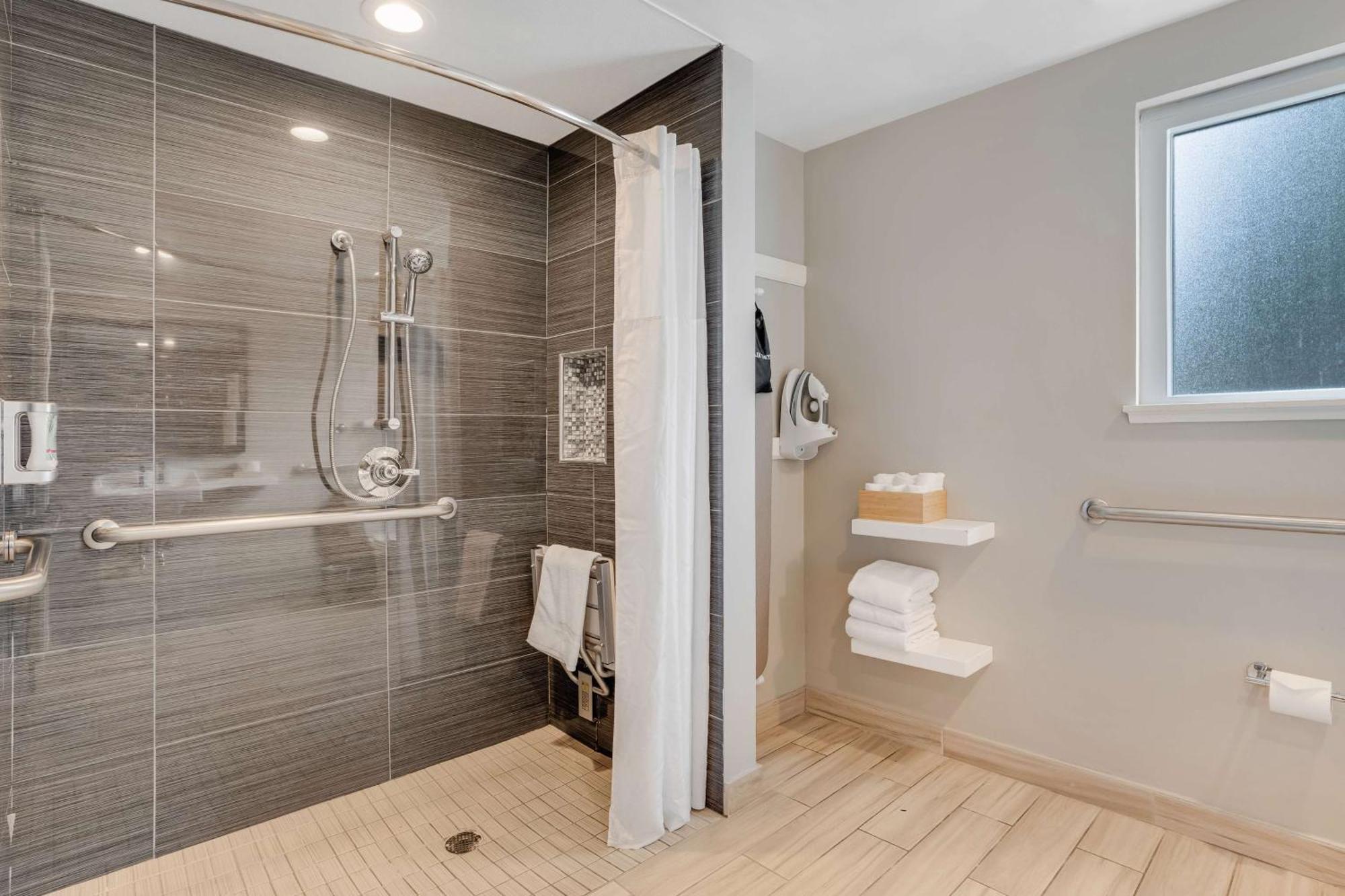 Sather - Surestay Collection By Western Berkeley